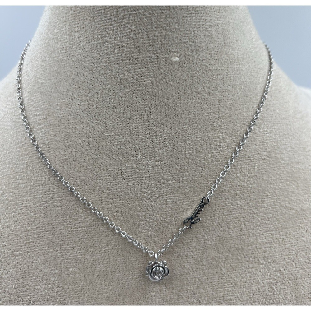Guess Silver Toned Rose Pendant 15" w/ 2" extender Necklace w/Bag NWT